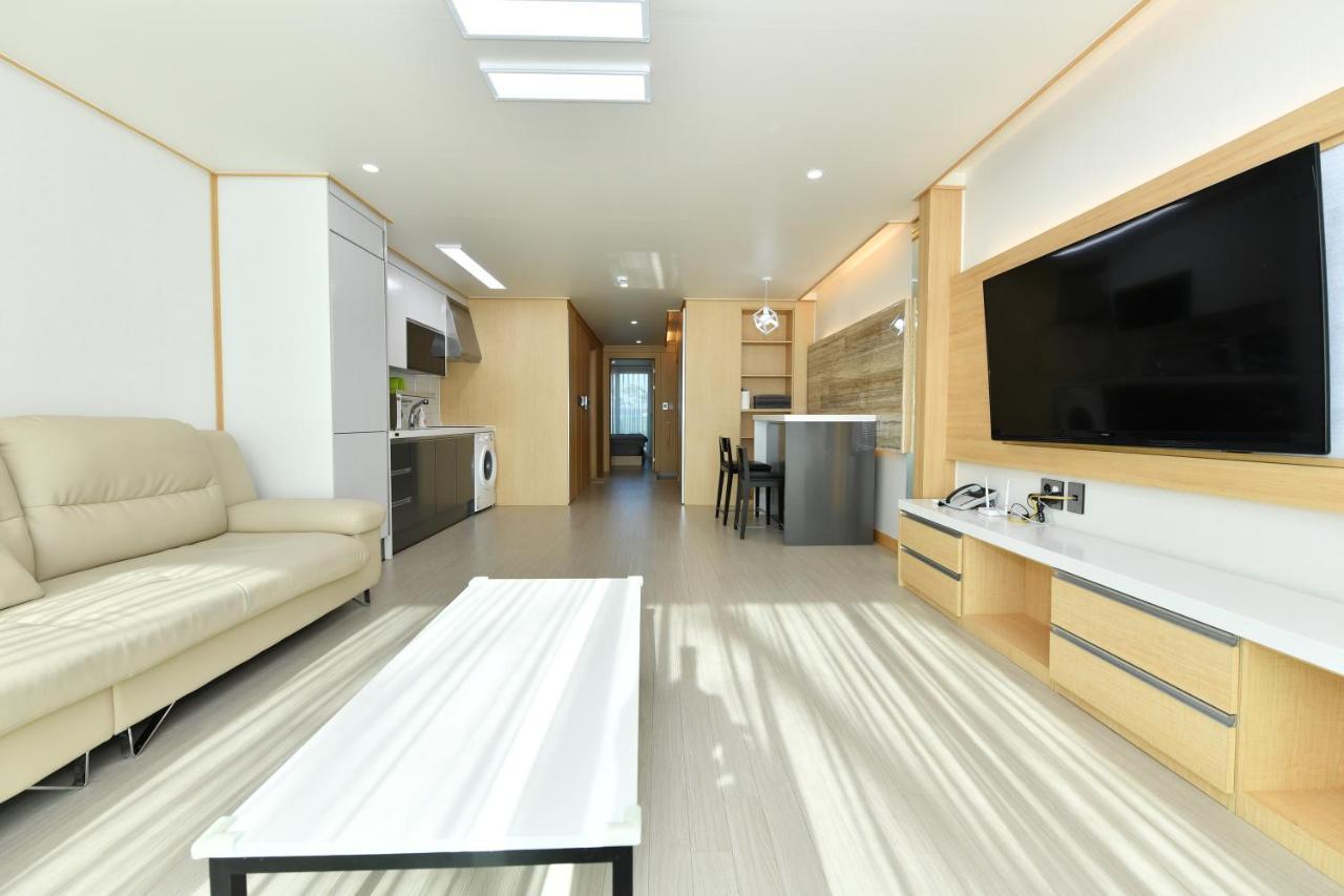 Sokcho Daemyung Heidi Pension Exterior foto